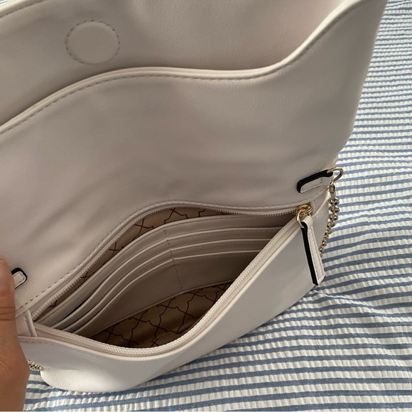 Kelly & Katie Handbag - Picture 6 of 7